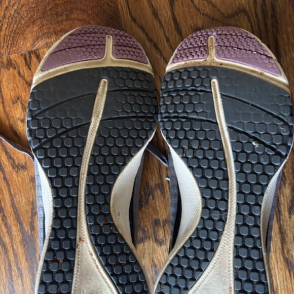 Women's Kuru Quantum sneakers size 8 - Picture 4 of 4